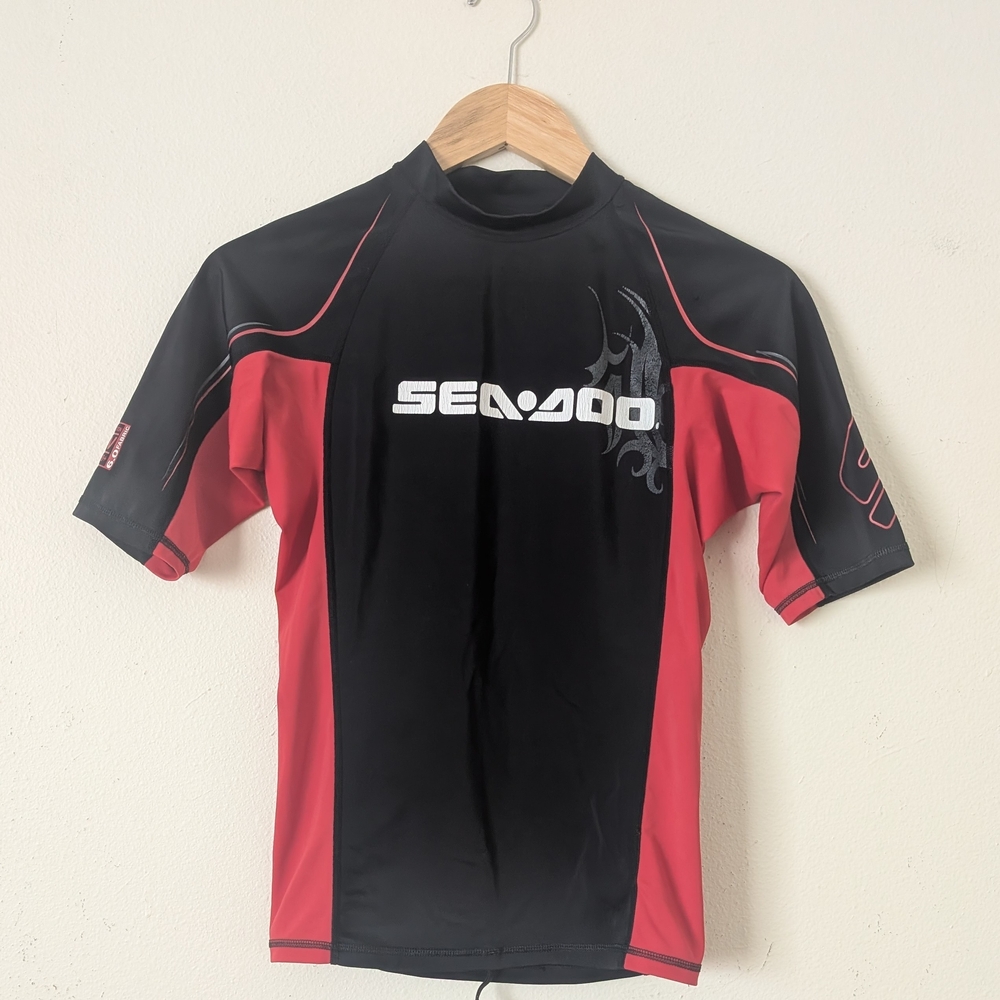Sea-Doo Men's Black and Red Rash Guard, Size M